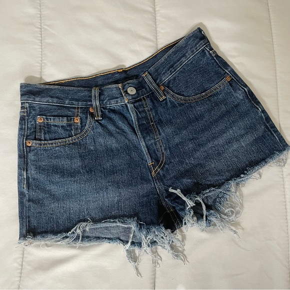 LEVIS 501 Shorts Dark Wash - Picture 4 of 6